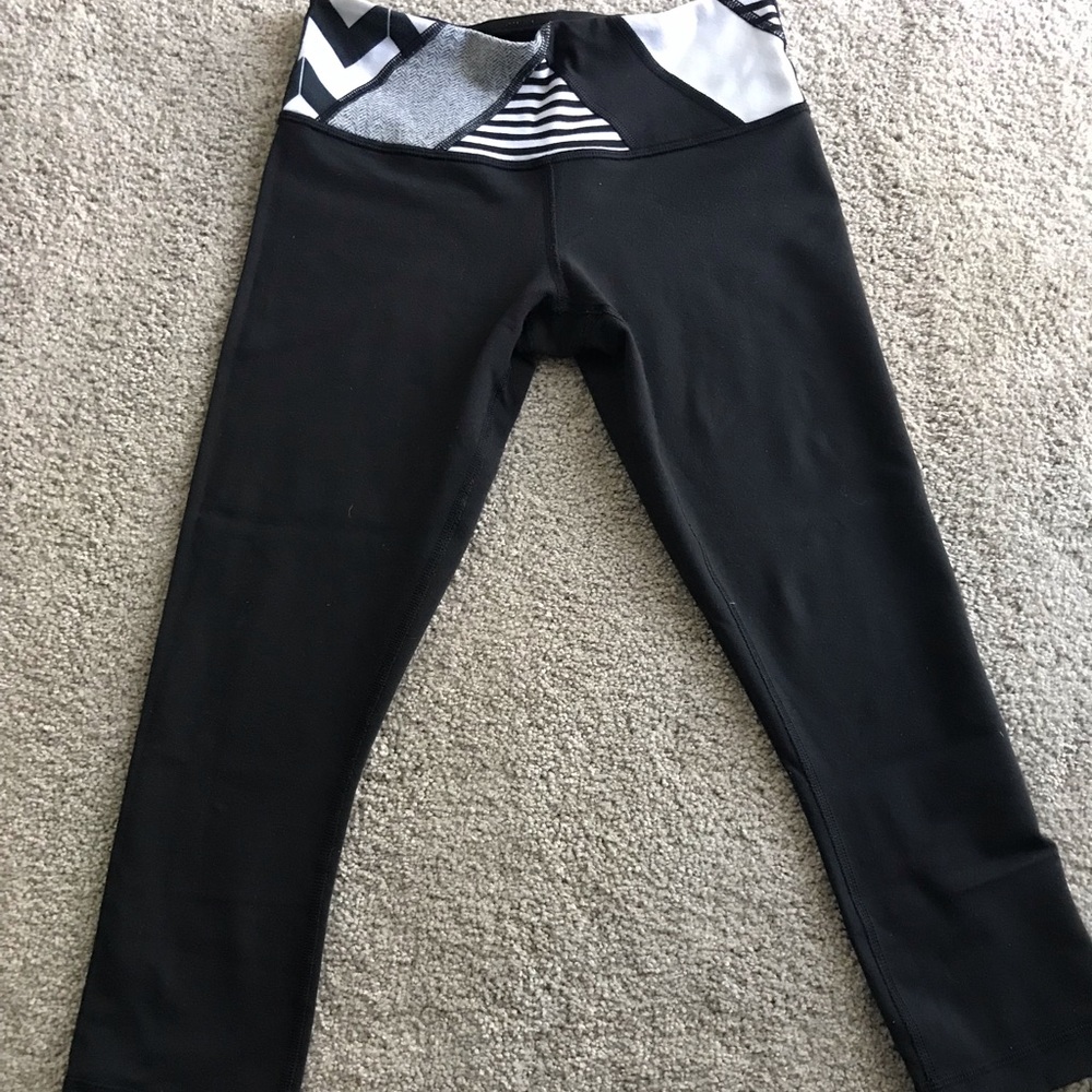 lululemon crop leggings (reversible)